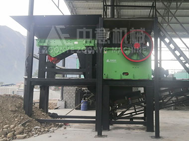 中意機(jī)械助力西藏建設(shè)，裝修垃圾處理設(shè)備安裝調(diào)試完成